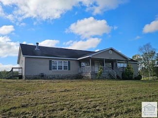 5200 Chatham Rd, Martinsville, VA 24112