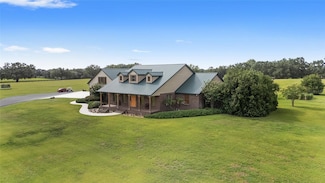 19271 SE 52nd Place, Morriston, FL 32668