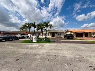 1732 SW 104th Place, Miami, FL 33165
