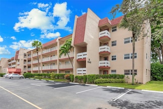 1040 Country Club Dr Unit 309, Margate, FL 33063