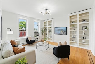 821 Washington St Unit 5, Hoboken, NJ 07030