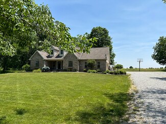 2438 S 200 E, Crawfordsville, IN 47933