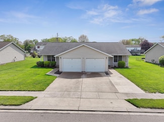 944 Empire Dr, Newark, OH 43055
