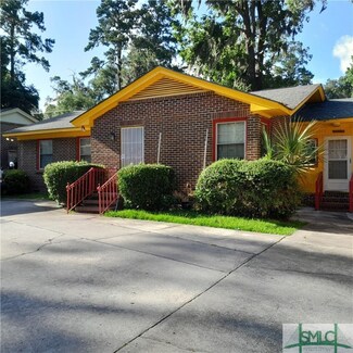 126 Hampstead Ave, Savannah, GA 31405