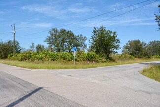 2700 66th St W, Lehigh Acres, FL 33971
