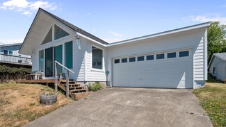 35545 Lower Loop Rd, Cloverdale, OR 97112