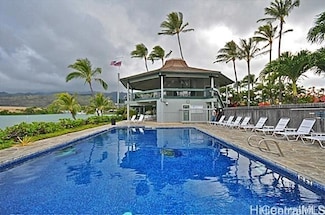 404 Koko Isle Cir Unit 1802, Honolulu, HI 96825