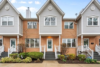 2120 W Balmoral Ave Unit 2120, Chicago, IL 60625