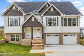 407 Hampton Way, Dandridge, TN 37725