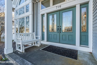 716 Fairview Ln, Forked River, NJ 08731