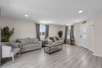 48240 90th St W, Lancaster, CA 93536