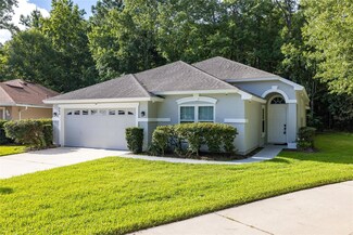 984 Buttercup Dr, Saint Johns, FL 32259