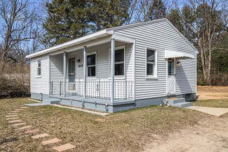 2030 Duck Lake Rd, Whitehall, MI 49461