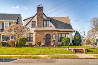 601 Linden Ave, Woodbridge, NJ 07095
