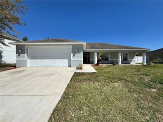 110 Evergreen Dr, Auburndale, FL 33823