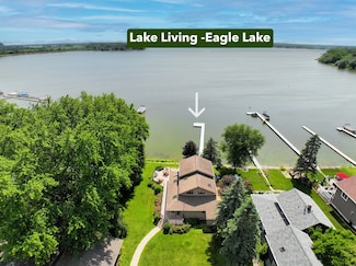 23235 N Shore Dr, Kansasville, WI 53139