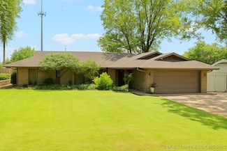 3208 E 80th Place, Tulsa, OK 74136