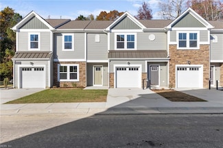 2023 Laycock Ln Unit 102, Suffolk, VA 23435
