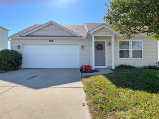 257 River Laurel Dr, Belleville, IL 62220