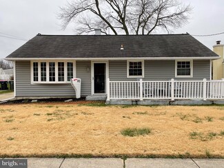 20 N Rose Ln, West Berlin, NJ 08091