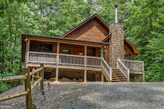 488 Gilliam Rd, Mineral Bluff, GA 30559
