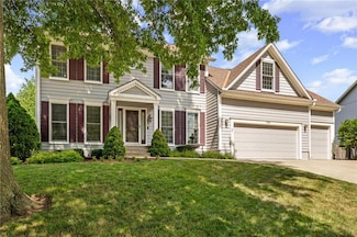 508 NW Ambersham Dr, Lees Summit, MO 64081