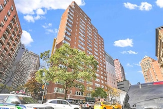 77 E 12th St Unit 17K, New York, NY 10003