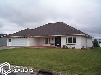 506 E 7th St, Glidden, IA 51443