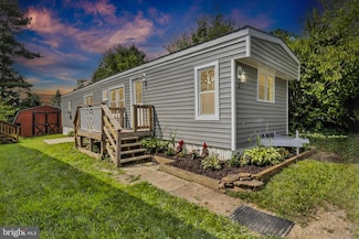 2 Windsor Acres, Windsor, PA 17366