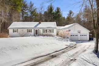79 Gowing Rd, Hudson, NH 03051