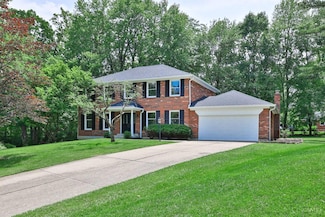 10763 Moss Hill Ln, Montgomery, OH 45249