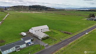 151 Barlow Point Rd, Longview, WA 98632