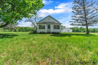 6589 Grant Rd, Mecosta, MI 49332