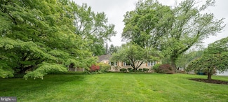 1124 Nottingham Dr, West Chester, PA 19380