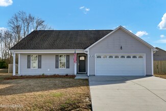310 Caleb Ct, Beulaville, NC 28518