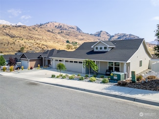 424 Spring View Place, Chelan, WA 98816
