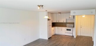 15205 NE 6th Ave Unit D204, Miami, FL 33162