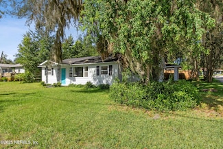 203 S Highland Ave, Green Cove Springs, FL 32043