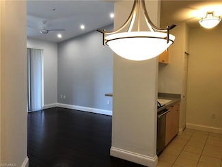1180 Reserve Way Unit 302, Naples, FL 34105