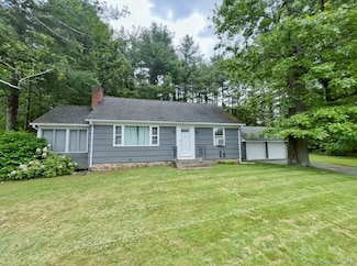 726 Lovely St, Avon, CT 06001
