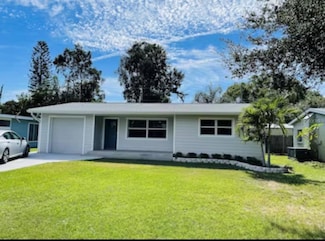 2628 Grand Cayman St, Sarasota, FL 34231