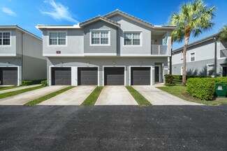 3066 Grandiflora Dr, Lake Worth, FL 33467