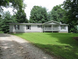 155 Mundell Church Rd, Heltonville, IN 47436