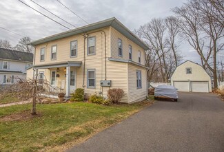 22 West St, Manchester, CT 06040
