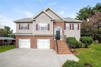 3000 Springhaven Dr, Winston Salem, NC 27103