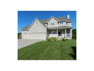 8584 Timber Trails Dr, De Soto, KS 66018