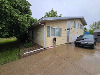 2038 Shaw Ave, Peru, IN 46970