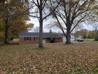 2823 Taxus St, Anderson, IN 46011