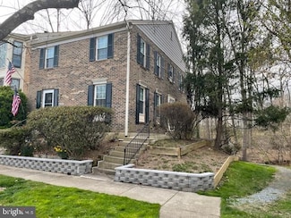 6010 Heathwick Ct, Burke, VA 22015