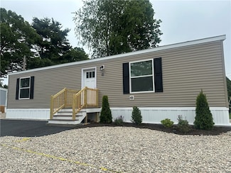 1346 Newport Ave, Attleboro, MA 02703